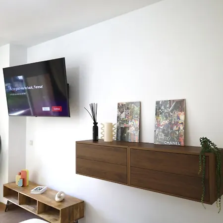 Apolo 101 Apartment *